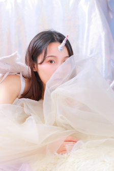 在床上拔萝卜又疼又叫什么病症